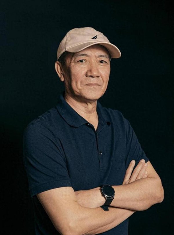 善恶终有报！“抛妻弃子”的李幼斌，如今等来儿子30年报复