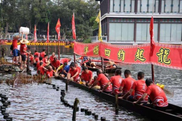 端午龙舟不划的时候，去哪儿了？